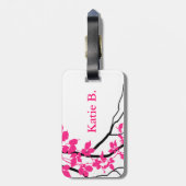 Bellaの渦巻くつる植物の桜の白の明るい赤紫色 ラゲッジタグ (裏面縦)