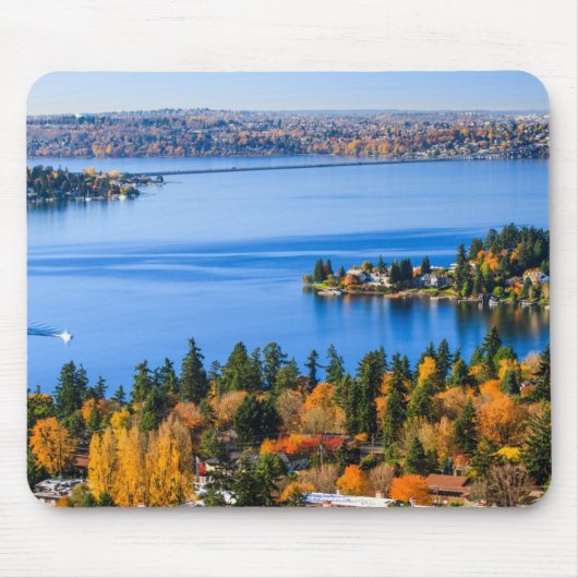 Bellevueの秋の素晴しい色 マウスパッド (正面)