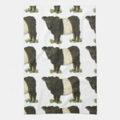 「Beltie」ベルトを付けられたギャロウェー キッチンタオル (縦)