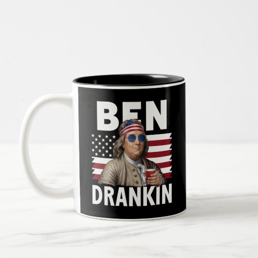 Ben Drankin Beer 7月4日ヴィンテージ国旗おもしろい ツートーンマグカップ (左)
