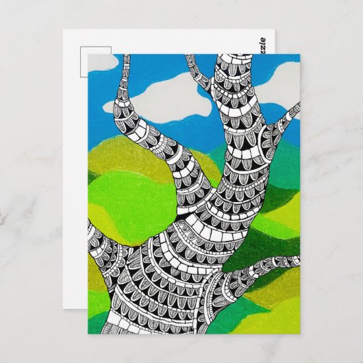 Bendy Tree Design Clouds Grassy Landscape ポストカード (正面/裏面)