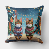 Bengal Cats Christmas Snow Holiday クッション (正面)