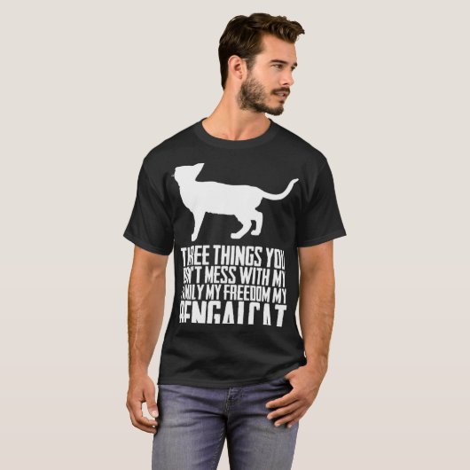 Bengal kitten Bengal mom Bengal dads Tシャツ (正面フル)