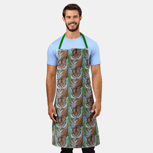 Bengal Tiger All-Over Print Apron エプロン (着用した状態)