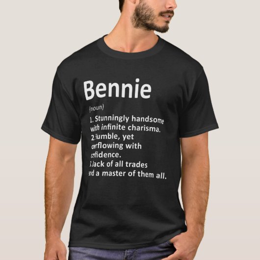 Bennie定義名パーソナライズされたのおもしろい誕生日 Tシャツ (正面)