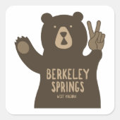 Berkeley Springs West Virginia Peace Bear スクエアシール (正面)