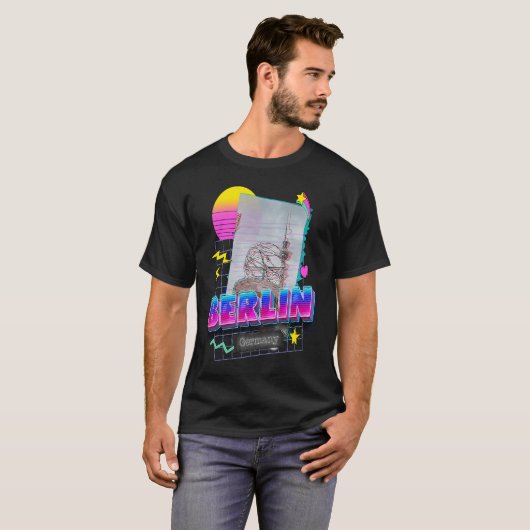 BERLIN ENGV Vaporwave 80s Retro Germany Tシャツ (正面フル)
