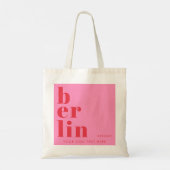 Berlin Germany typography pink red トートバッグ (裏面)