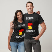 Berlin Germany Vintage Germany Flag Map Tシャツ (ユニセックス)