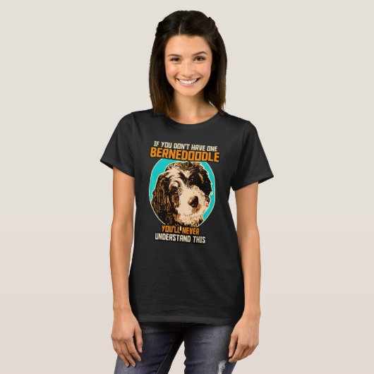 Bernedoodle Dog  Bernedoodle 4 Tシャツ (正面フル)