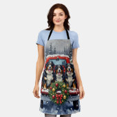 Bernese Mountain Dog Christmas Red Truck Holiday エプロン (着用した状態)