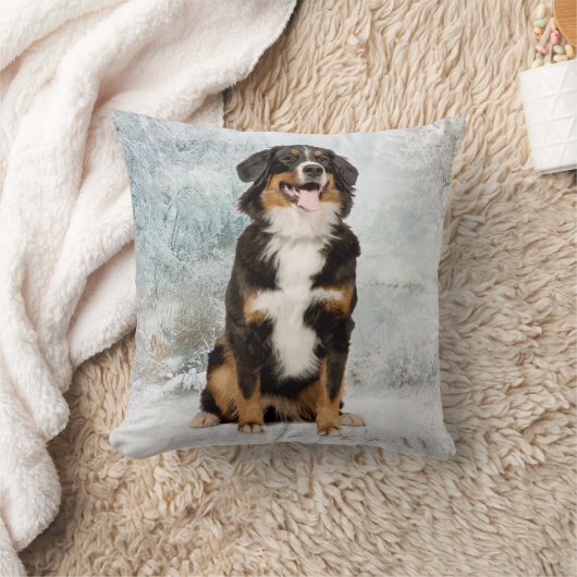 Bernese Mt.犬の枕 クッション (ブランケット)