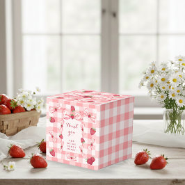 Berry First Birthday Red Gingham Bows Square フェイバーボックス