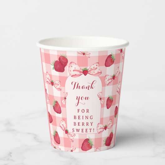 Berry First Birthday Red Gingham Strawberry Bows 紙コップ (裏面)