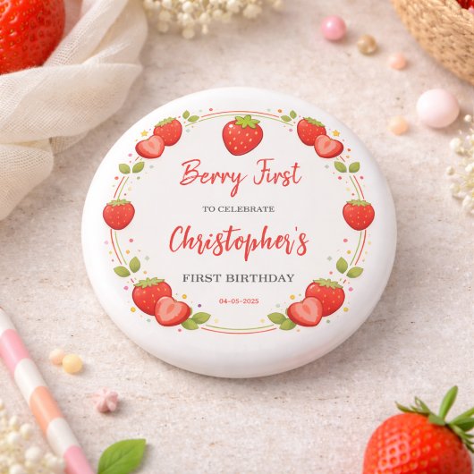 Berry First Birthday | Strawberry 1st Birthday  缶バッジ