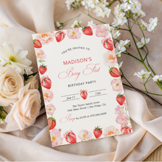 Berry First Birthday Strawberry Bow 1st Birthday 招待状