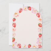 Berry First Birthday Strawberry Bow 1st Birthday 招待状 (裏面)