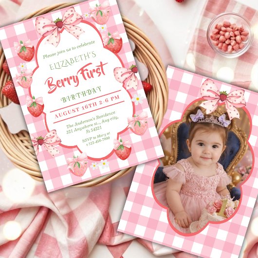 Berry First Birthday Strawberry photo 招待状