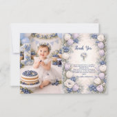 Berry First Blue Floral Garden 1st Birthday サンキューカード (正面)