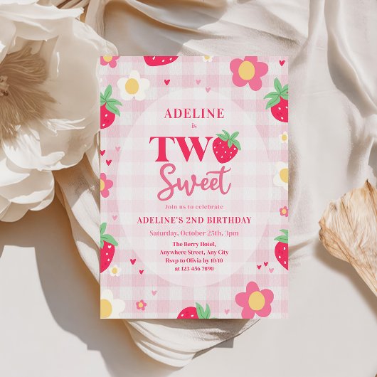 Berry First Cute 2nd Birthday Strawberry 招待状