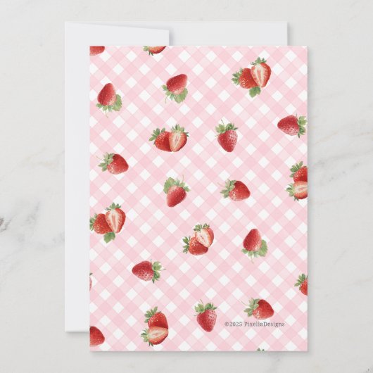 Berry First Strawberry Birthday with Pink Gingham 招待状 (裏面)