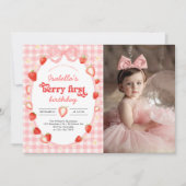 Berry First Strawberry Girl 1st Birthday Photo 招待状 (正面)