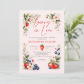 Berry in Love Botanical Art Pink Bridal Shower 招待状 (スタンド正面)