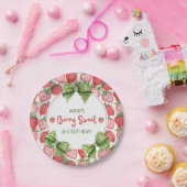 Berry Sweet 3rd Birthday Strawberry Party  ペーパープレート (パーティー)