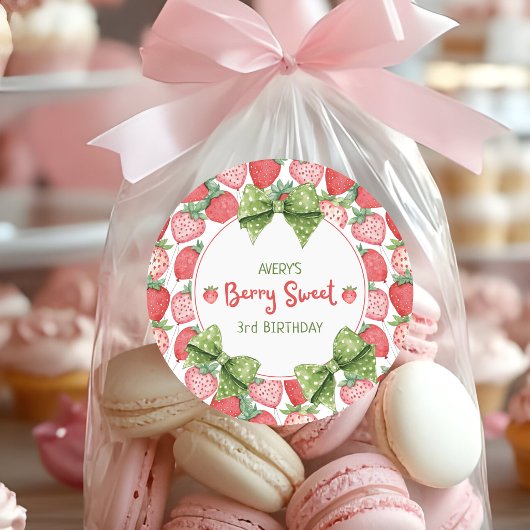 Berry Sweet 3rd Birthday Strawberry Party  ラウンドシール