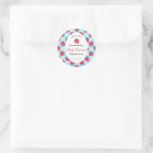 Berry Sweet Blue Strawberry Baby Shower ラウンドシール (バッグ)