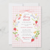 Berry Sweet Floral Strawberry Baby Shower 招待状 (正面)