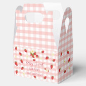 Berry Sweet Strawberry 1st Birthday Party Gift  フェイバーボックス (オープン)