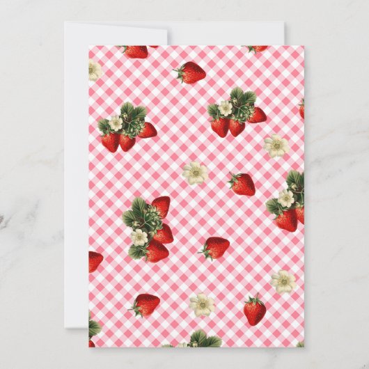 Berry Sweet Strawberry Baby Shower Red Gingham 招待状 (裏面)