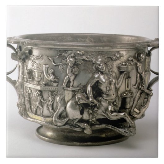 Berthouvillから、ガロローマケンタウルスのコップ タイル (正面)