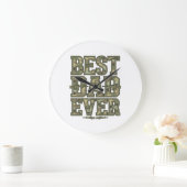 Best Dad Ever Camo Vintage Engraving Design_1 ラージ壁時計 (ホーム)