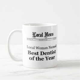 Best Dentist of The Year Newspaper Mug - Women コーヒーマグカップ