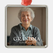 Best Ever Grandma Since 20XX Simple Elegant Photo メタルオーナメント (正面)