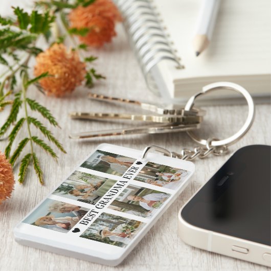 Best Grandma Ever Photo Collage – Gift with Hearts キーホルダー (正面右)