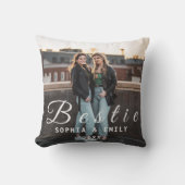 Bestie Photo Collage Pillow – Names & Year Gift クッション (正面)