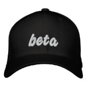 Beta blk hat 刺繍入りキャップ (正面)