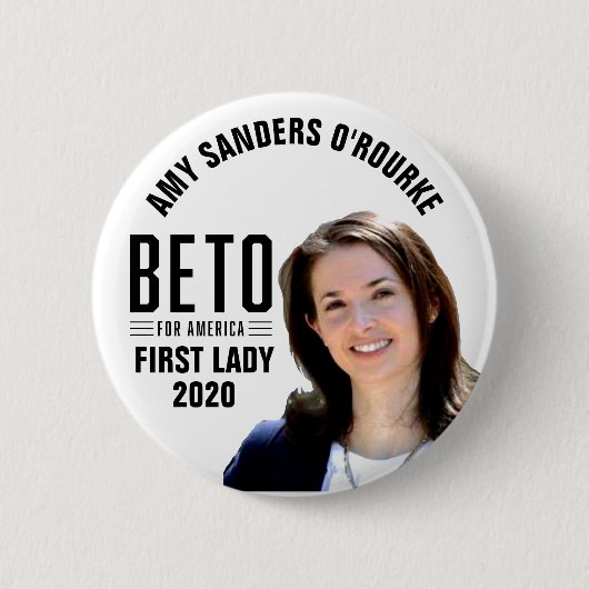 BETO 2020: Frirst Ladyのためのエイミー 缶バッジ (正面)
