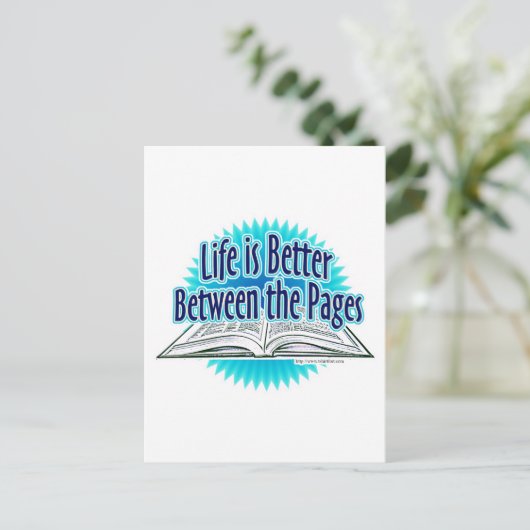 Between the Pages Blueスタイル ポストカード (スタンド正面)