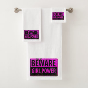 BEWARE GIRL Power – ピンクブラックメタル危険標識 バスタオルセット