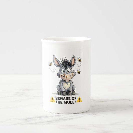 Beware Of The Mule Funny Donkey Warning Design ボーンチャイナマグカップ (正面)