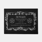 Beware Witch Protection Rug Upright Pentacle ドアマット (正面)