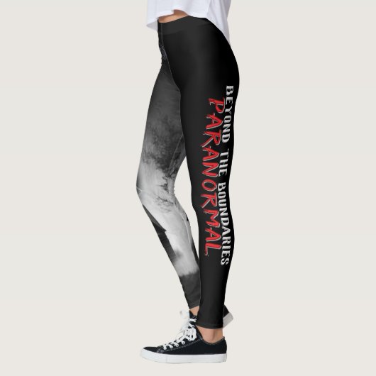 Beyond the Boundaries Paranormal Women's Leggings レギンス (左)
