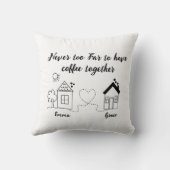 Bffの妹とコーヒーを一緒に飲むには決して遠くない クッション (裏面)