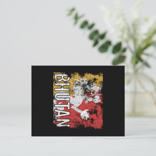 Bhutan Flag Distressed ポストカード (スタンド正面)