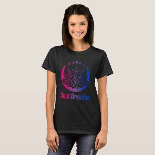 Bi Pride Subtle Bisexual LGBTQ Gay Pride Yoga Moon Tシャツ (正面フル)