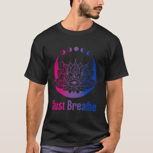 Bi Pride Subtle Bisexual LGBTQ Gay Pride Yoga Moon Tシャツ (正面)